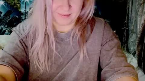 Sara online show from December 28, 8:36 pm