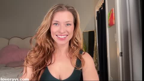 saraloverays online show from March 16, 3:20 am