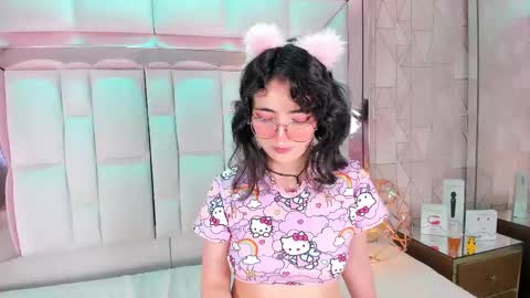 Snapshot of saramartini2 chatting on September 13, 5:59 am sara  online show from September 13, 5:59 am
