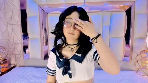 sara  online show from November 3, 5:55 am