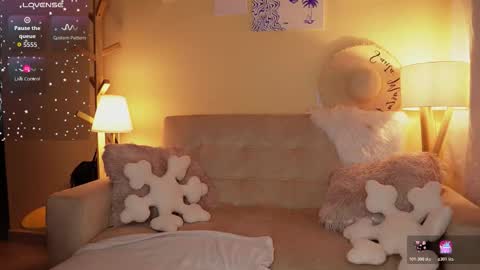 Sara online show from November 4, 11:10 pm