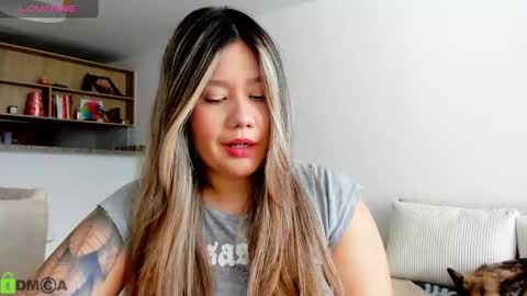 Sara  sarasmithfun by instagram online show from February 5, 9:07 pm