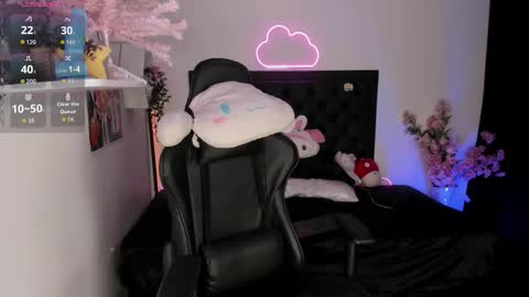 Sara online show from December 13, 11:21 pm