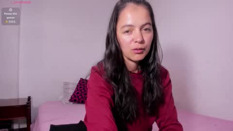 Sara   online show from November 26, 6:42 pm