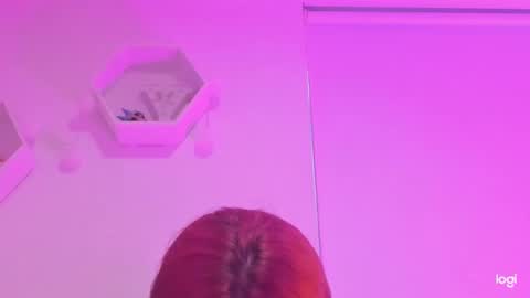 Saray  online show from March 6, 11:20 pm