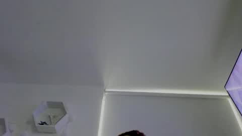 Saray  online show from September 15, 8:16 pm