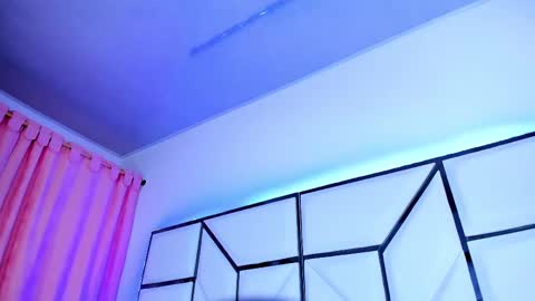 Snapshot of sarayroyse chatting on February 17, 7:12 pm Saray online show from February 17, 7:12 pm