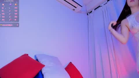 Baby Saren online show from November 5, 1:05 pm