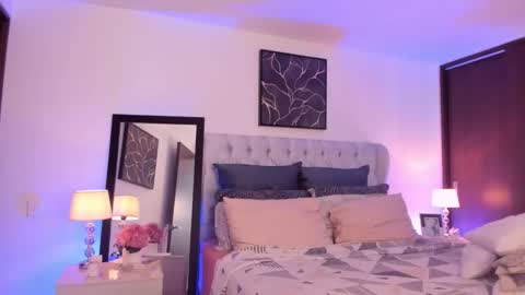 sarha online show from October 25, 3:41 pm