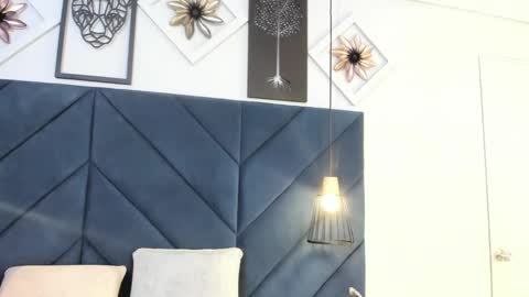 Sara  online show from January 14, 3:22 am