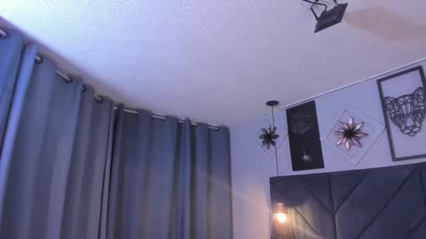 Sara  online show from January 9, 3:15 am