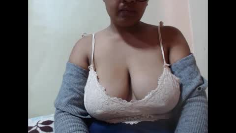 saronette online show from September 25, 6:12 am