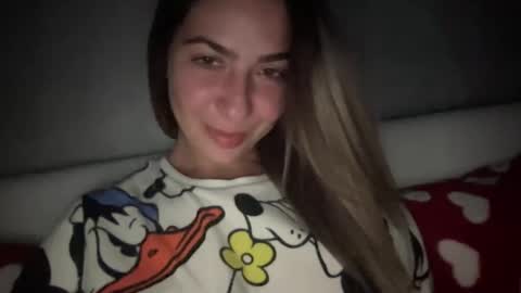 Sarrah online show from November 2, 10:02 pm