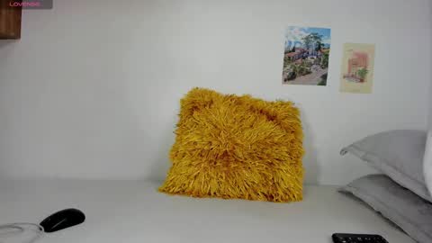 Sasha Collins online show from February 18, 6:17 pm