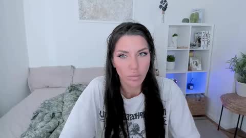 Sasha Miro online show from September 19, 1:59 am