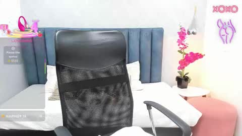   online show from September 9, 9:03 pm