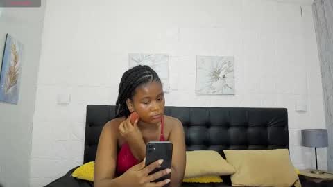 SashhaLux22 online show from January 12, 4:18 am