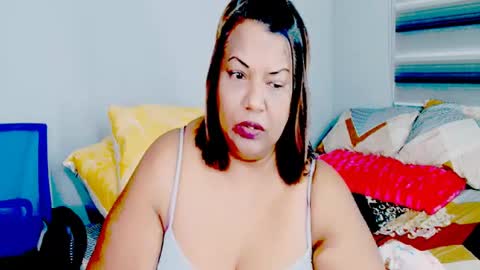 sassy_tassy online show from June 19, 2:49 am