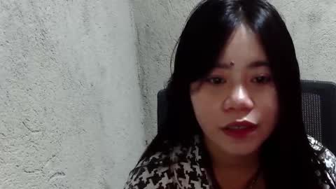 sassygurllll online show from December 17, 9:39 am