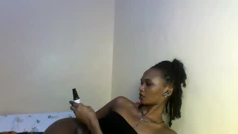 Tina online show from February 8, 11:40 pm