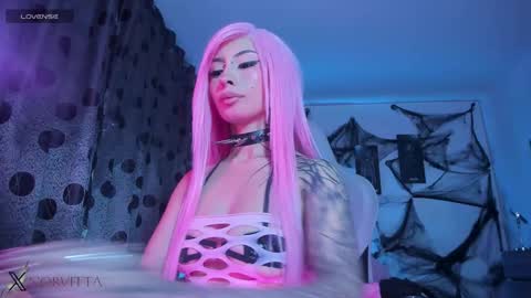    im expecting 300 thumbs up on my altar online show from October 26, 1:01 am