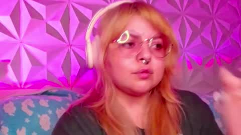 Gina George online show from October 14, 3:20 am