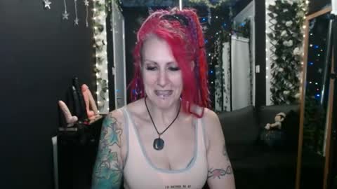 SaucySky online show from February 26, 10:22 pm