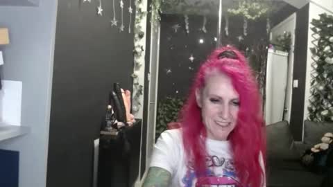 SaucySky online show from November 4, 10:37 pm