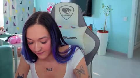 Ariel online show from February 20, 6:26 am