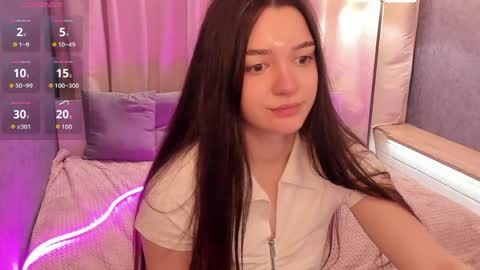 savannah_h online show from April 4, 4:06 pm