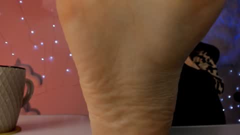 save the qween online show from January 16, 7:49 am