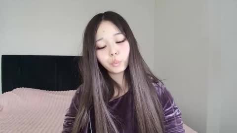 Saya online show from April 29, 1:14 pm