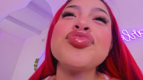 scarleett jones online show from September 10, 10:32 pm