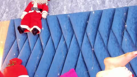 scarleett jones online show from December 17, 9:49 pm