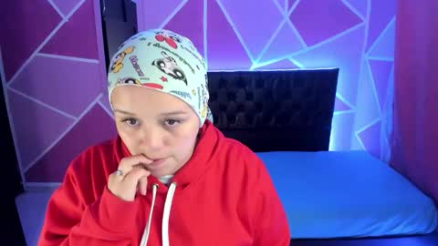 scarlet_angels02 online show from October 19, 2:57 am