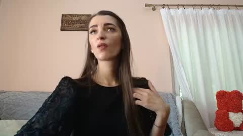 Scarlet online show from June 23, 2:48 pm