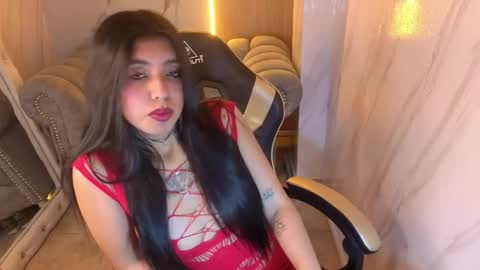 Scarlet online show from May 21, 4:54 am