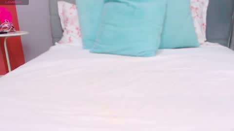 Scarlet online show from February 16, 6:08 pm