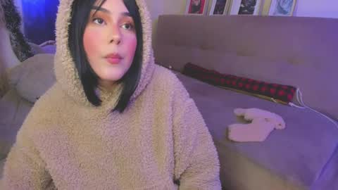 Scarleth... but not Scarleth Johansson. online show from January 3, 1:27 am