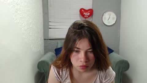 scarlethsexy69 online show from September 26, 1:31 pm