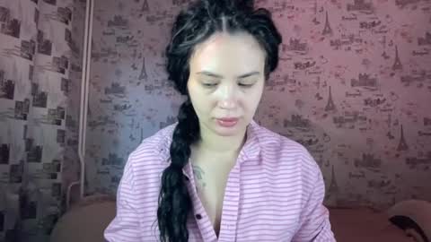 scarletpetal online show from September 29, 11:04 am