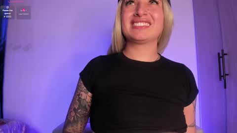 SCARLETT COLLINS online show from October 5, 4:28 am