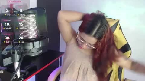 scarlett online show from November 25, 5:53 am