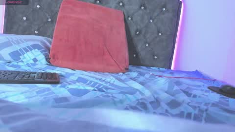 Snapshot of scarlett_monn chatting on October 15, 3:53 am Scarlett  online show from October 15, 3:53 am