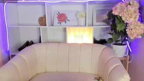 Daniela Camacho  online show from December 7, 10:34 am