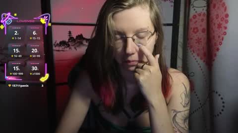 Scarlett online show from October 16, 1:36 pm