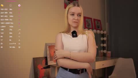 Rina online show from October 18, 7:59 pm