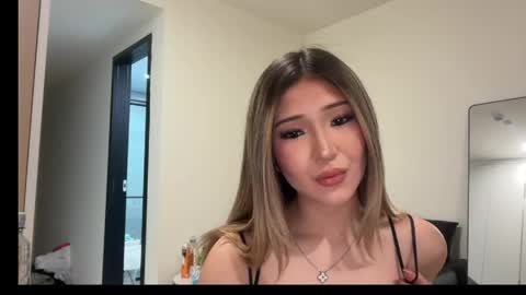 secret_endless online show from May 31, 6:09 pm