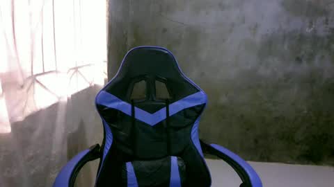 seductive_mitchxx online show from May 5, 1:08 am