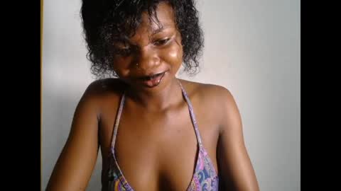 seductive_sugar247 online show from May 1, 2:26 am
